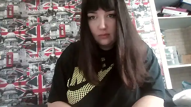 Lynylou online show from 11/02/25, 12:10