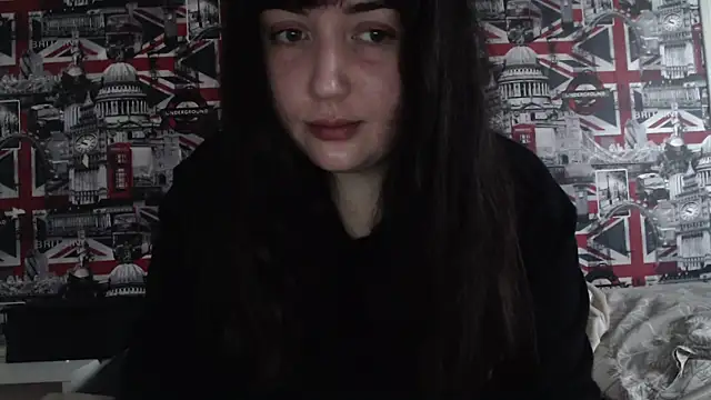 Lynylou online show from 02/17/26, 04:26