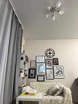 JudyWalkerr online show from 03/08/25, 07:31