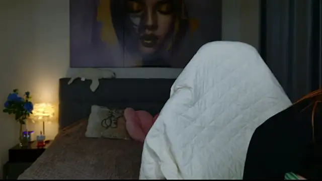 JudyWalkerr online show from 12/21/25, 05:20