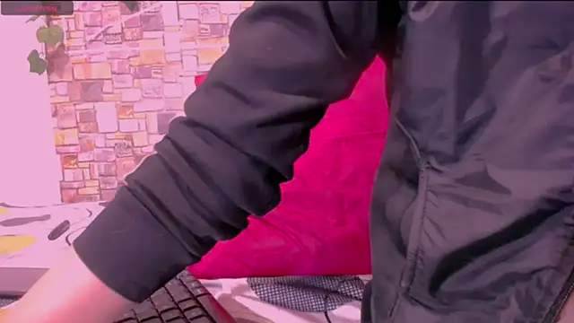 CrazyRousex online show from 02/26/26, 02:50