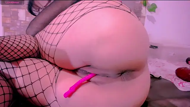 CrazyRousex online show from 04/13/26, 03:49