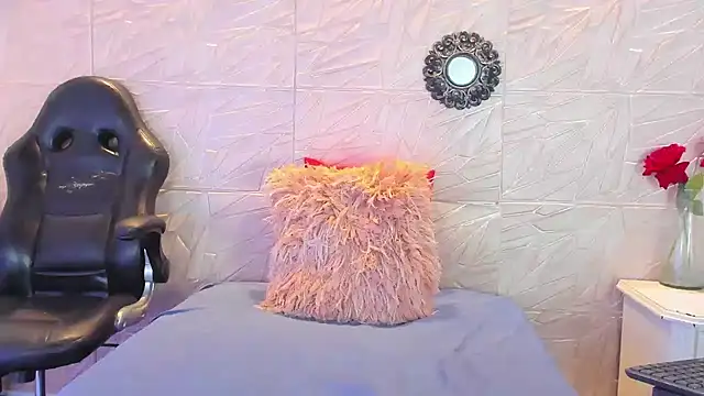 paula  cruzz online show from 03/14/25, 07:23