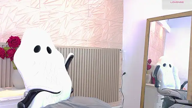 paula  cruzz online show from 02/22/26, 11:17