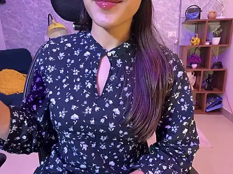 Snapshot of MidnightFlame chatting on 02/03/25, 07:00 MidnightFlame online show from 02/03/25, 07:00