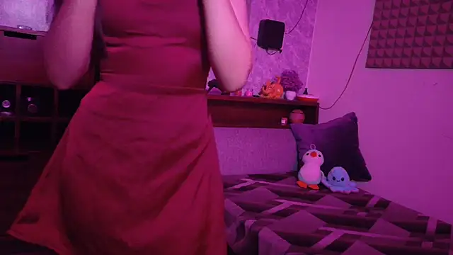 MidnightFlame online show from 10/31/25, 03:08