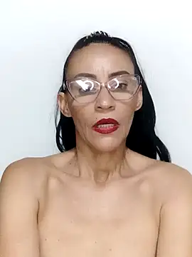 Snapshot of BarbaraMature chatting on 01/29/25, 09:39 BarbaraMature online show from 01/29/25, 09:39