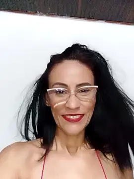 Snapshot of BarbaraMature chatting on 01/15/25, 07:23 BarbaraMature online show from 01/15/25, 07:23