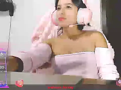 tifany19  online show from 02/09/26, 03:59