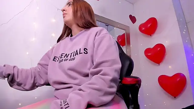 angel hardy dl online show from 04/08/26, 10:39