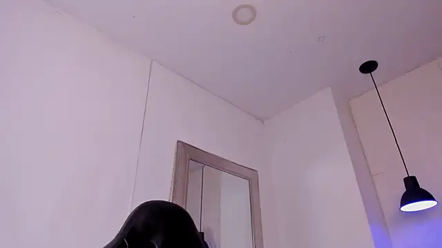 angel hardy dl online show from 09/22/25, 10:54