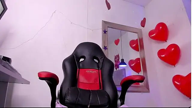 angel hardy dl online show from 03/04/26, 10:56