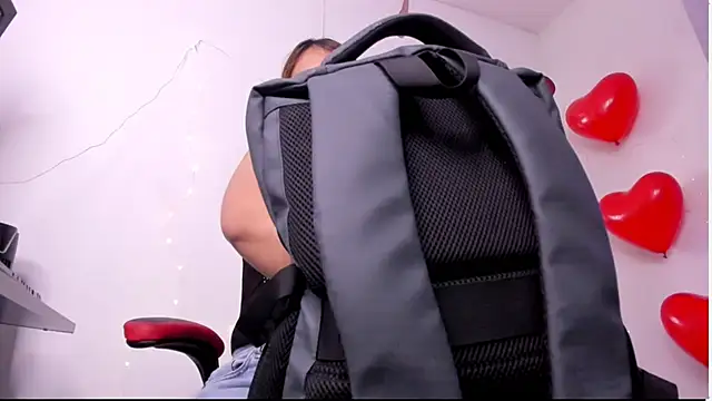 angel hardy dl online show from 03/28/26, 11:00