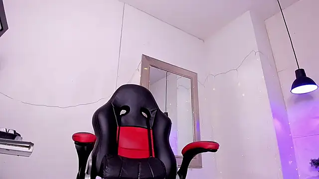 angel hardy dl online show from 11/06/25, 11:58