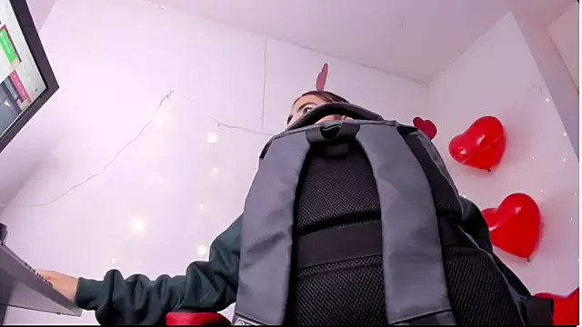 angel hardy dl online show from 03/21/26, 11:25