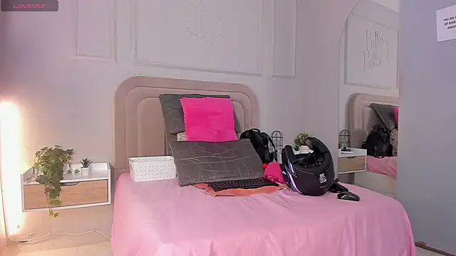 Maristxxr online show from 11/28/25, 07:36