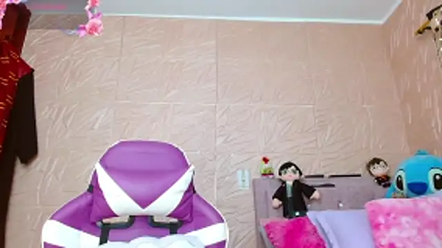 kendallsweet7 online show from 11/07/25, 07:51