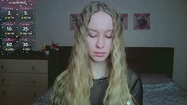 Lily  Devil online show from 02/09/26, 08:56