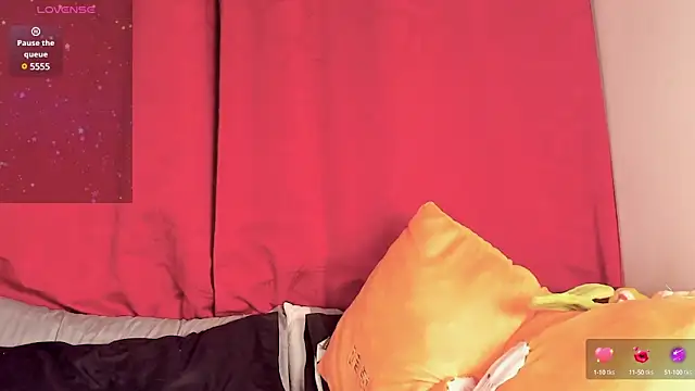 Snapshot of katrinaa_ricci chatting on 01/12/25, 07:32 katrinaa ricci online show from 01/12/25, 07:32