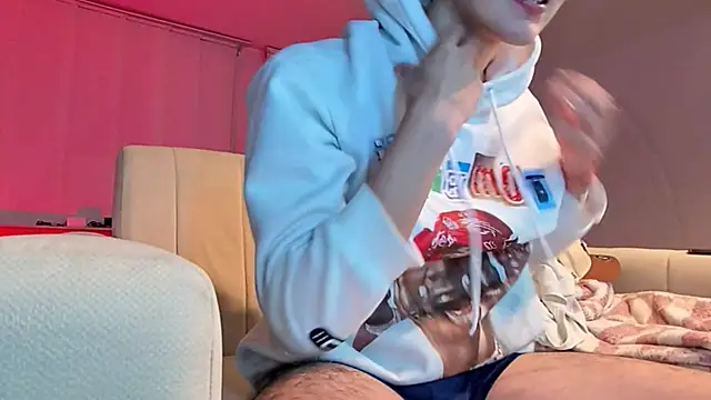 Snapshot of bastia_noooo chatting on 02/14/25, 06:23 bastia noooo online show from 02/14/25, 06:23