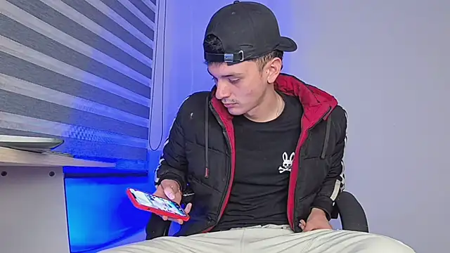 bastia noooo online show from 12/18/25, 02:49