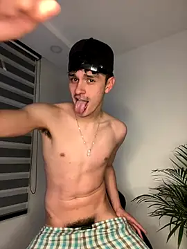 Snapshot of bastia_noooo chatting on 10/24/25, 09:41 bastia noooo online show from 10/24/25, 09:41