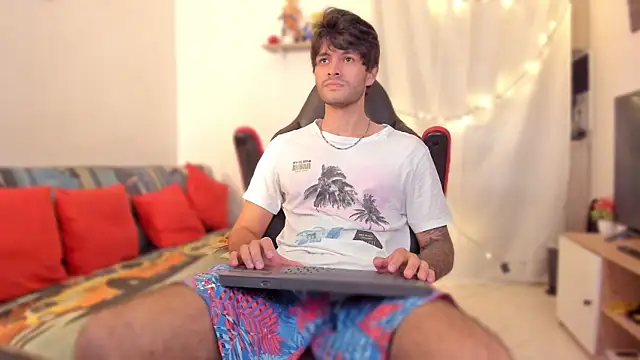 justin stark7 online show from 12/02/25, 08:21