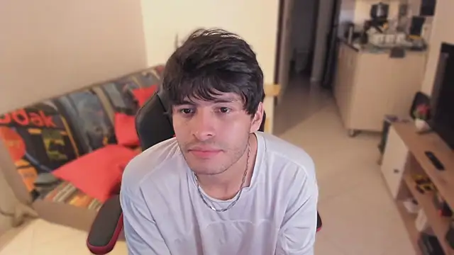 justin stark7 online show from 11/04/25, 10:46