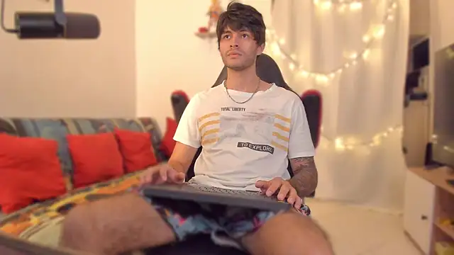 justin stark7 online show from 12/16/25, 08:46