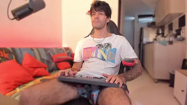 justin stark7 online show from 11/20/25, 06:19