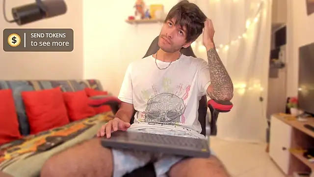 justin stark7 online show from 12/03/25, 09:25