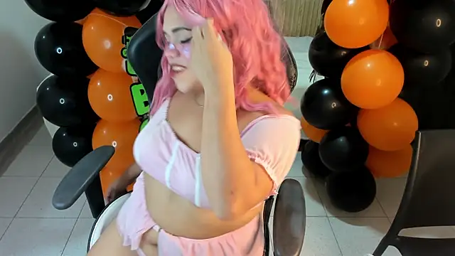 samy 19  online show from 10/28/25, 11:09