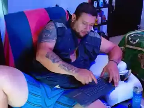 Michaell Myerss  online show from 03/07/25, 08:55