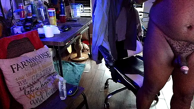 bigshh8 online show from 10/26/25, 09:15