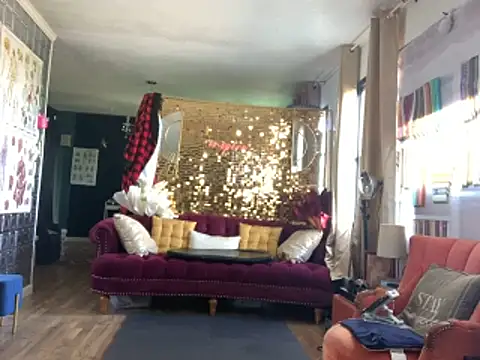 Snapshot of bigshh8 chatting on 02/23/26, 07:36 bigshh8 online show from 02/23/26, 07:36