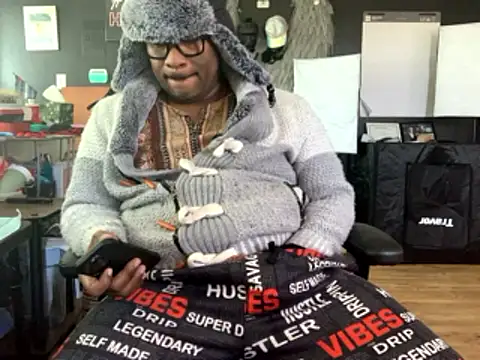 Snapshot of bigshh8 chatting on 01/12/26, 08:36 bigshh8 online show from 01/12/26, 08:36