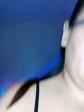 Angiee2001 online show from 03/15/25, 04:24