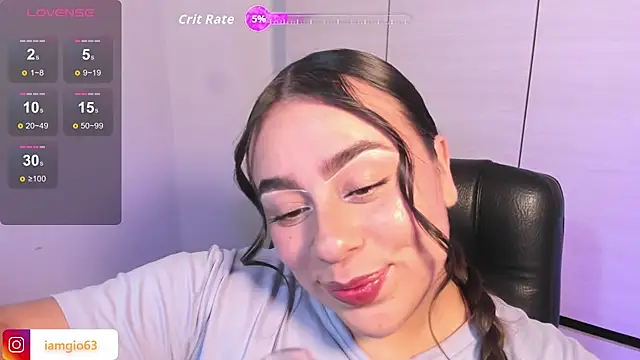 Snapshot of Georgina_1t chatting on 10/11/25, 03:07 Georgina 1t online show from 10/11/25, 03:07