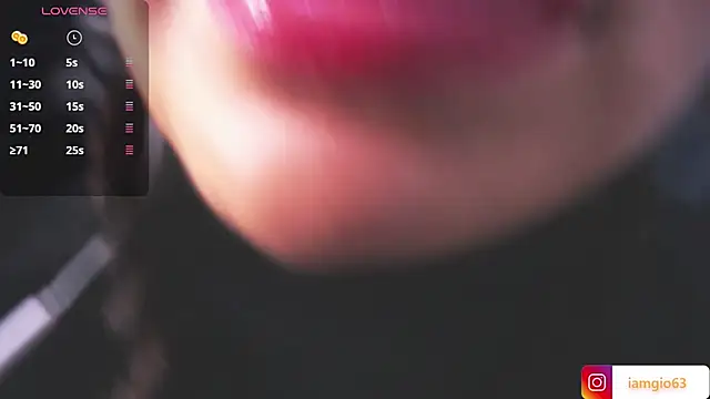 Snapshot of Georgina_1t chatting on 02/13/25, 03:03 Georgina 1t online show from 02/13/25, 03:03