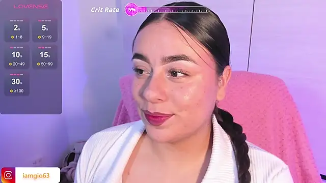 Snapshot of Georgina_1t chatting on 09/29/25, 05:51 Georgina 1t online show from 09/29/25, 05:51
