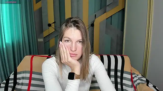 Snapshot of EmilyWalkeri chatting on 10/12/25, 06:04 EmilyWalkeri online show from 10/12/25, 06:04