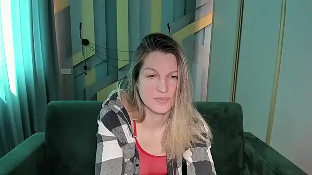 EmilyWalkeri online show from 04/30/26, 07:26