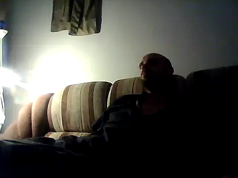 Snapshot of Rejtelmesest chatting on 06/19/26, 10:25 Rejtelmesest online show from 06/19/26, 10:25
