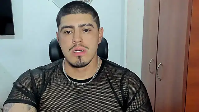 Snapshot of Baltazar_Dupont chatting on 10/27/25, 11:00 Baltazar Dupont online show from 10/27/25, 11:00