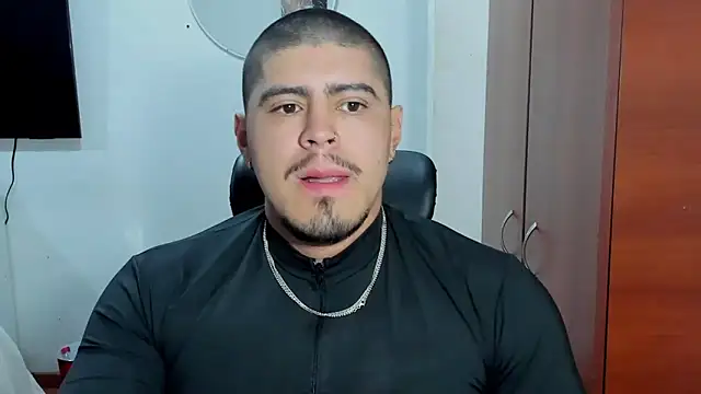 Snapshot of Baltazar_Dupont chatting on 11/28/25, 10:59 Baltazar Dupont online show from 11/28/25, 10:59