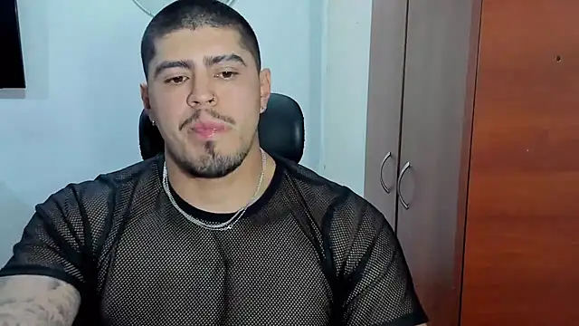 Snapshot of Baltazar_Dupont chatting on 11/10/25, 10:53 Baltazar Dupont online show from 11/10/25, 10:53