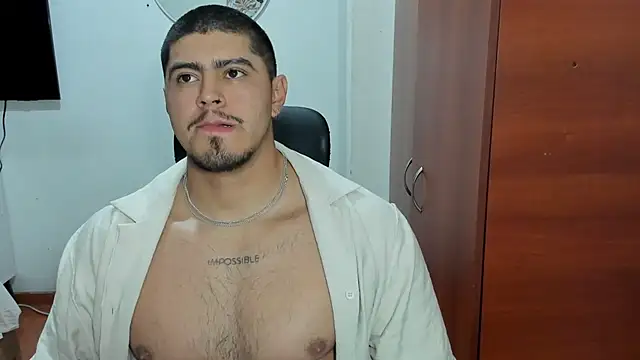 Snapshot of Baltazar_Dupont chatting on 11/21/25, 11:31 Baltazar Dupont online show from 11/21/25, 11:31