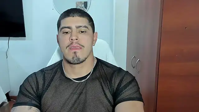 Snapshot of Baltazar_Dupont chatting on 10/31/25, 07:49 Baltazar Dupont online show from 10/31/25, 07:49