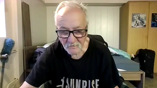 Sammy1660 online show from 10/12/25, 03:57
