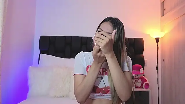 Cristel Boom online show from 12/22/25, 11:54